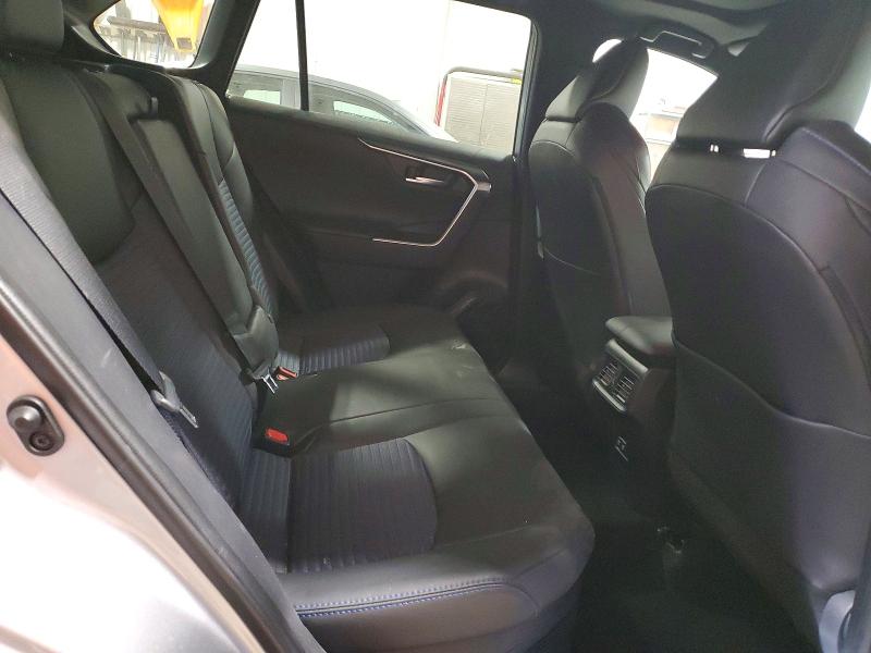 Photo 11 from auction – 2020 TOYOTA RAV4 XSE with VIN 4T3EWRFV4LU006962
