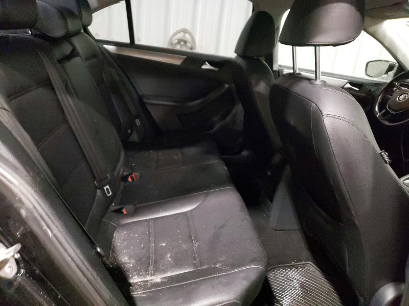Photo 10 from auction – 2017 VOLKSWAGEN JETTA with VIN 3VWDB7AJ0HM293528