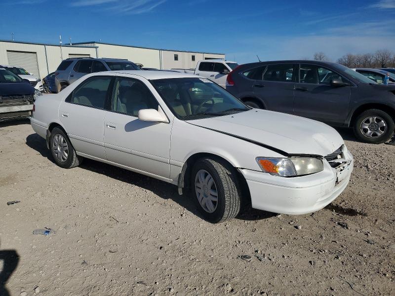Photo 4 from auction – 2000 TOYOTA CAMRY CE with VIN JT2BG22K5Y0460113