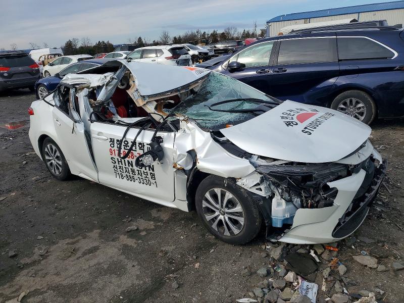 Photo 4 from auction – 2022 TOYOTA COROLLA LE with VIN JTDEAMDE6N3000428