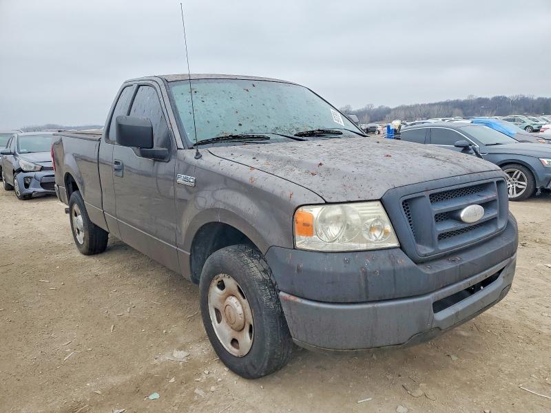 Zdjęcie 4 z aukcji – 2008 FORD F150 z VIN 1FTRF12228KD80212