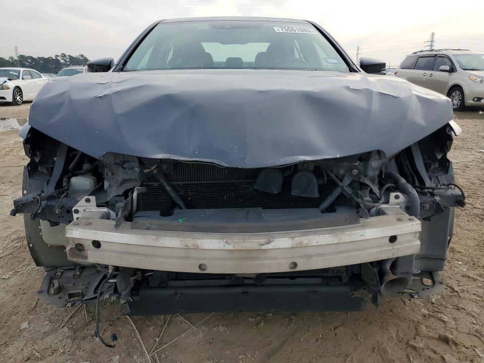 Photo 5 from auction – 2015 ACURA TLX TECH with VIN 19UUB2F54FA006169