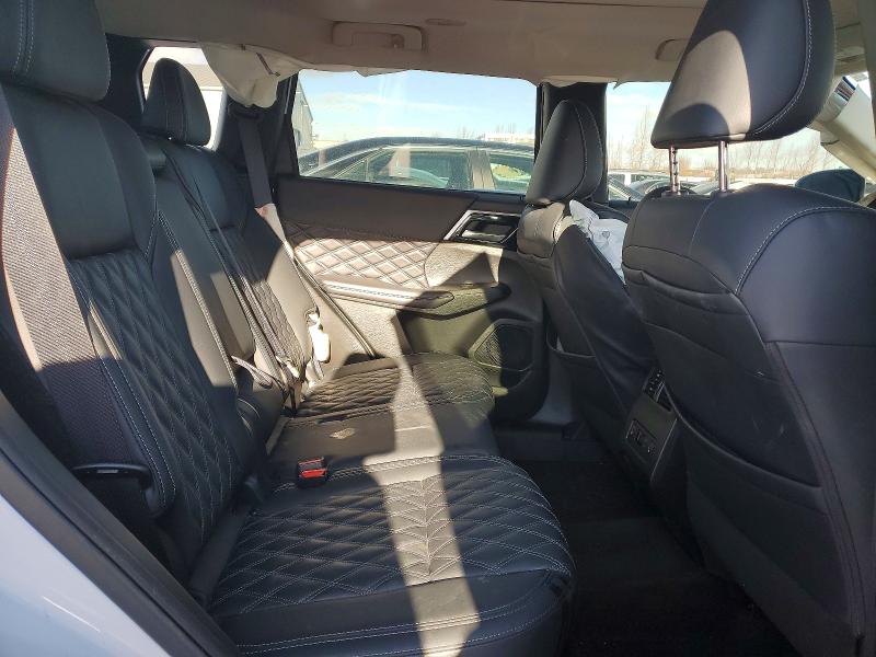 Photo 11 from auction – 2024 MITSUBISHI OUTLANDER with VIN JA4J4VA85RZ616449