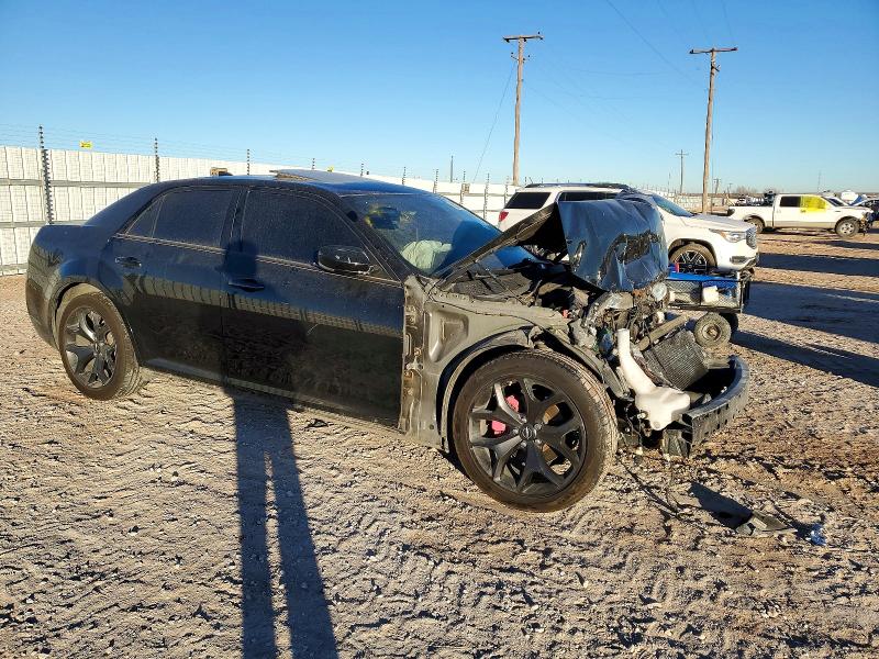 Photo 4 from auction – 2022 CHRYSLER 300 S with VIN 2C3CCABG8NH130880