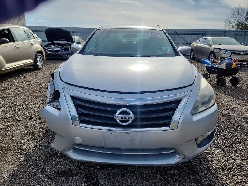 Photo 5 from auction – 2013 NISSAN ALTIMA with VIN 1N4AL3AP3DC298675