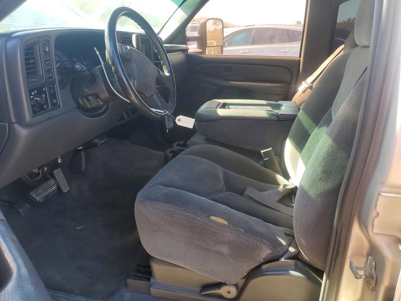 Photo 7 from auction – 2005 GMC NEW SIERRA with VIN 2GTEK13T551229698