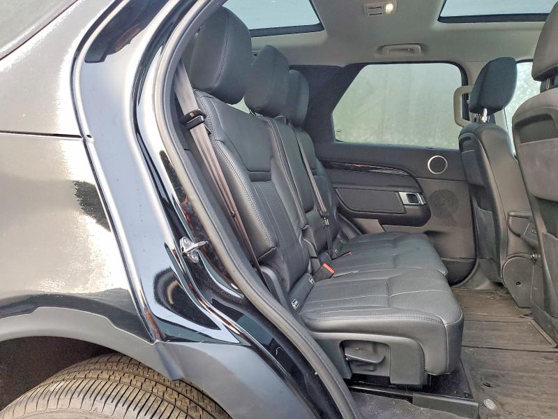 Photo 11 from auction – 2018 LAND ROVER DISCOVERY with VIN SALRG2RV4JA078640