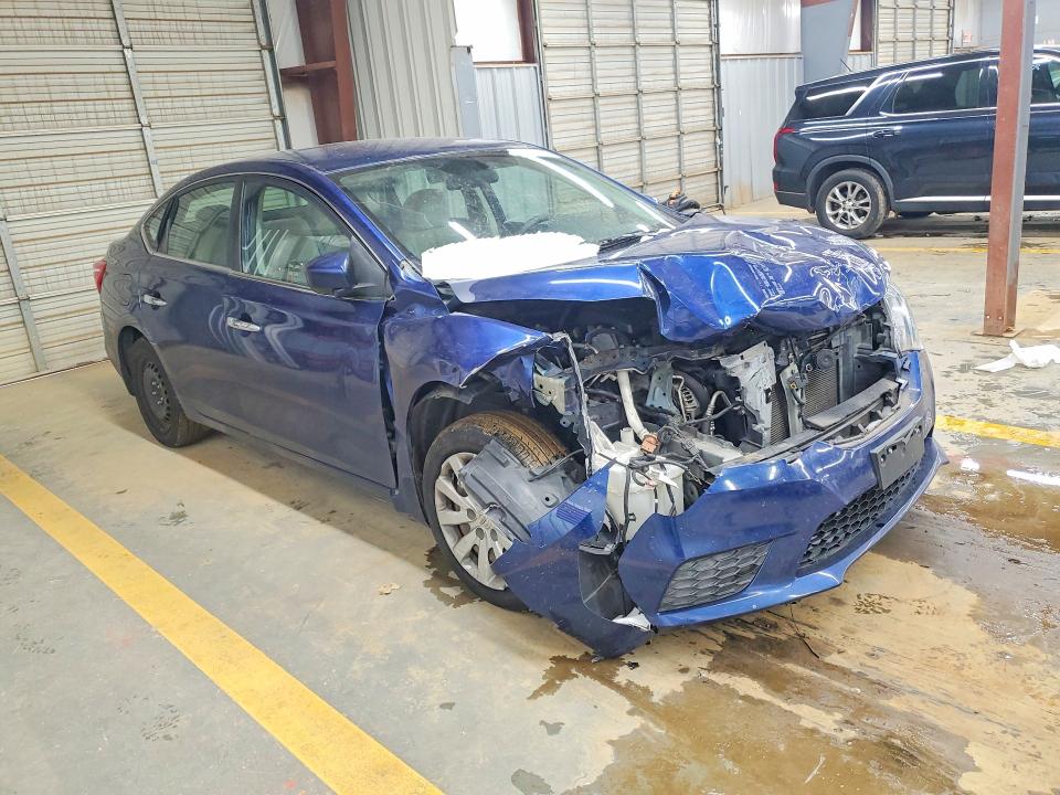 Photo 4 from auction – 2016 NISSAN SENTRA with VIN 3N1AB7AP2GY258056