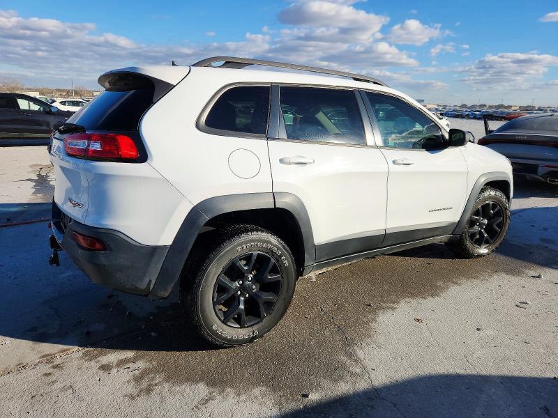 Photo 3 from auction – 2016 JEEP CHEROKEE T with VIN 1C4PJMBS8GW214694