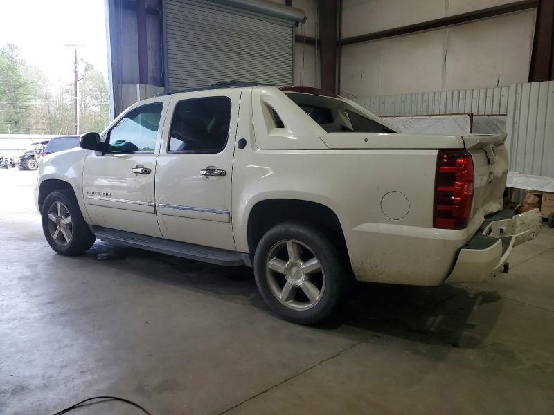 Photo 2 from auction – 2013 CHEVROLET AVALANCHE with VIN 3GNMCGE05DG241605