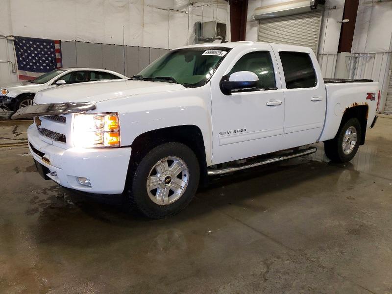 CHEVROLET SILVERADO 2011 with VIN 3GCPKSE32BG167871 - Photo from auction