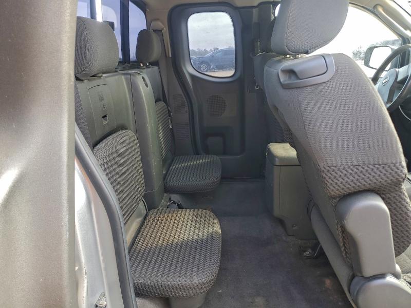 Photo 10 from auction – 2005 NISSAN FRONTIER K with VIN 1N6AD06U85C438738