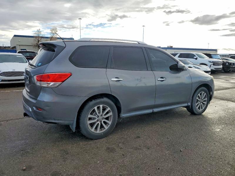 Photo 3 from auction – 2016 NISSAN PATHFINDER with VIN 5N1AR2MN9GC665107