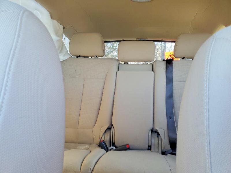 Photo 10 from auction – 2010 HYUNDAI SANTA FE G with VIN 5NMSGDAG9AH401944