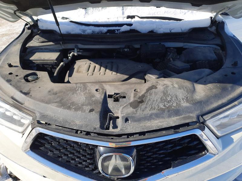 Photo 12 from auction – 2017 ACURA MDX with VIN 5J8YD4H36HL003834