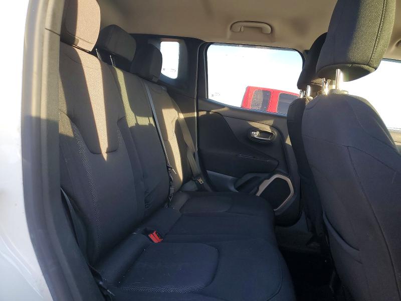 Photo 11 from auction – 2015 JEEP RENEGADE L with VIN ZACCJBBTXFPC07348
