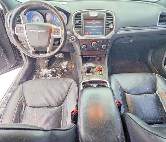 Photo 8 from auction – 2013 CHRYSLER 300C with VIN 2C3CCAEG1DH740212