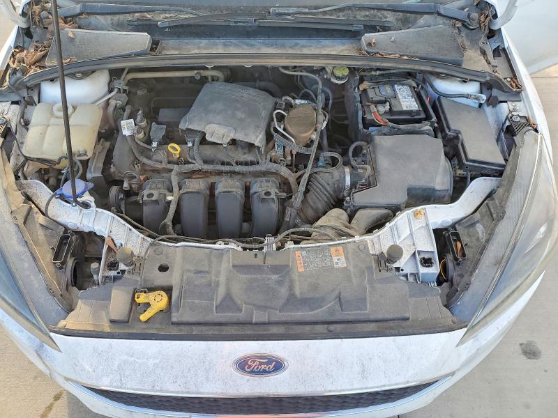 Photo 11 from auction – 2015 FORD FOCUS with VIN 1FADP3F24FL219046