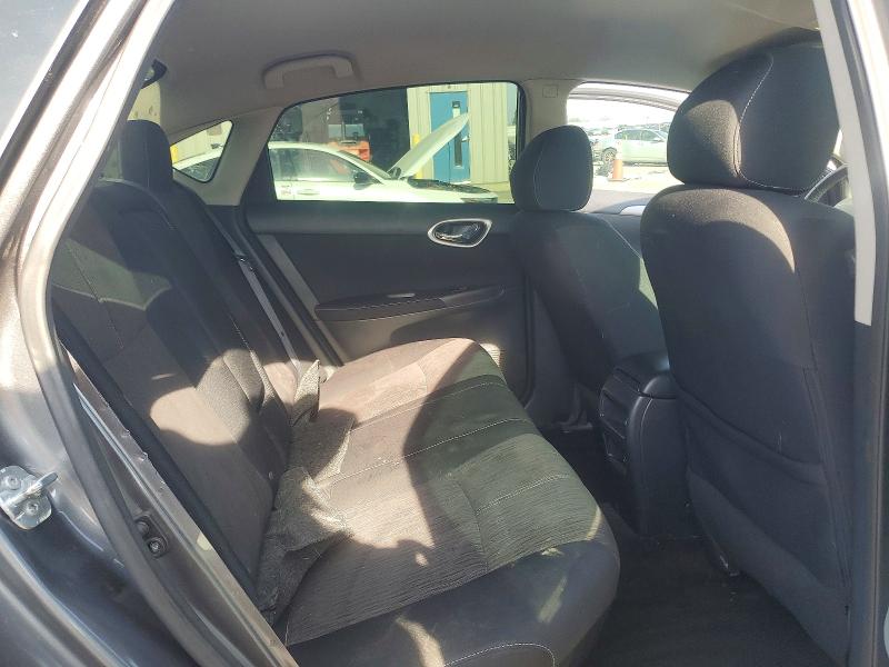 Photo 10 from auction – 2015 NISSAN SENTRA with VIN 3N1AB7AP4FL684634