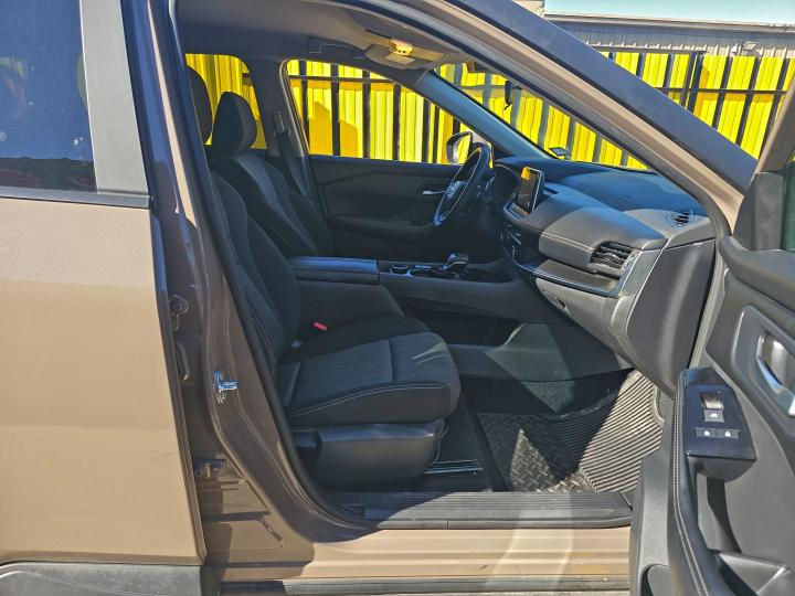 Photo 5 from auction – 2025 NISSAN ROGUE SV with VIN 5N1BT3BB3SC809666