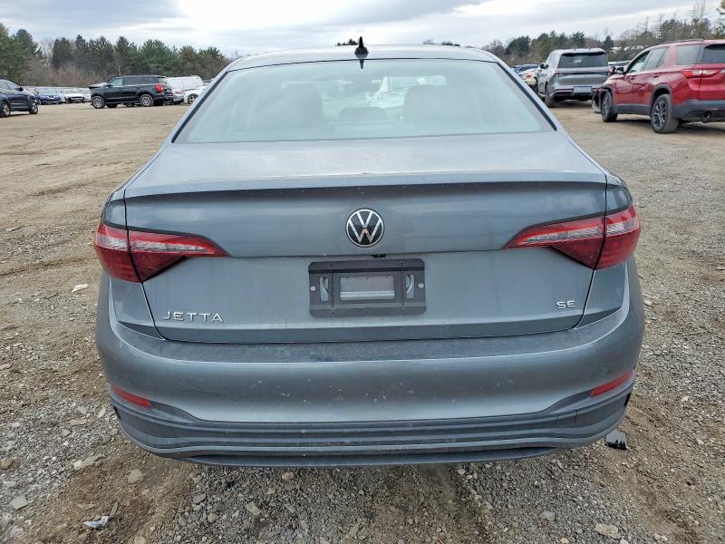 Photo 6 from auction – 2024 VOLKSWAGEN JETTA SE with VIN 3VW7M7BU0RM081861