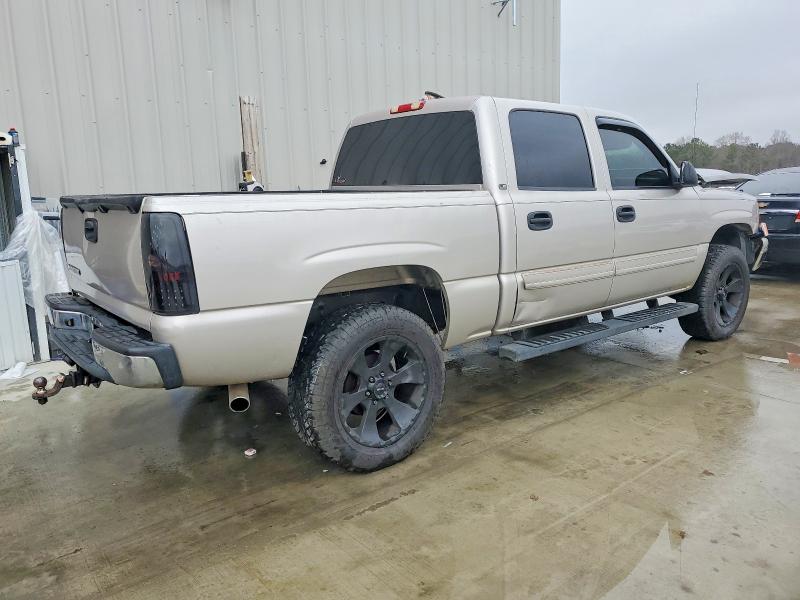 Photo 3 from auction – 2007 CHEVROLET SILVERADO with VIN 2GCEK13V971157067
