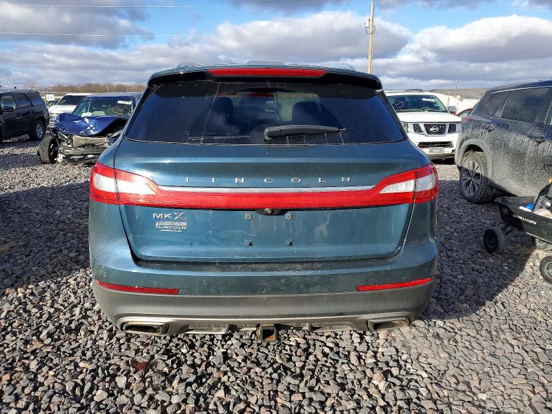 Photo 6 from auction – 2016 LINCOLN MKX with VIN 2LMTJ6LR2GBL41240