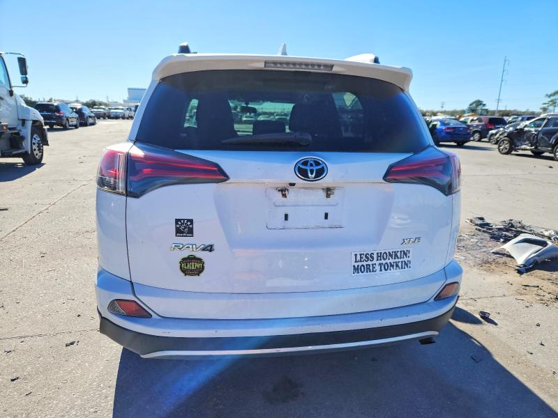 Photo 6 from auction – 2016 TOYOTA RAV4 with VIN 2T3WFREV1GW261838