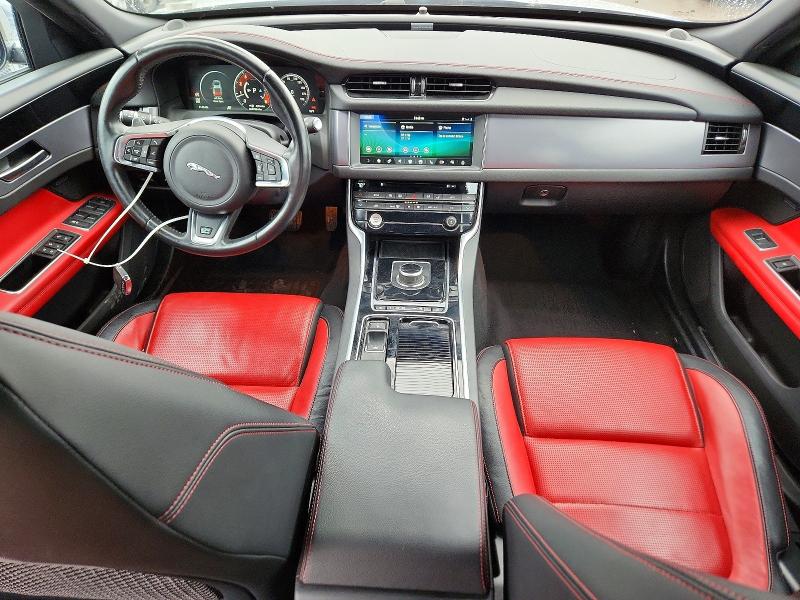 Фото 8 с аукциона – 2018 JAGUAR XF R - SPO с VIN SAJBL4EV1JCY56937