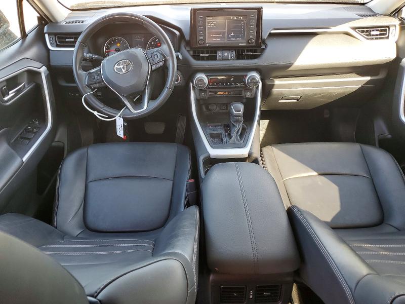 Photo 8 from auction – 2021 TOYOTA RAV4 with VIN 2T3C1RFVXMW116809