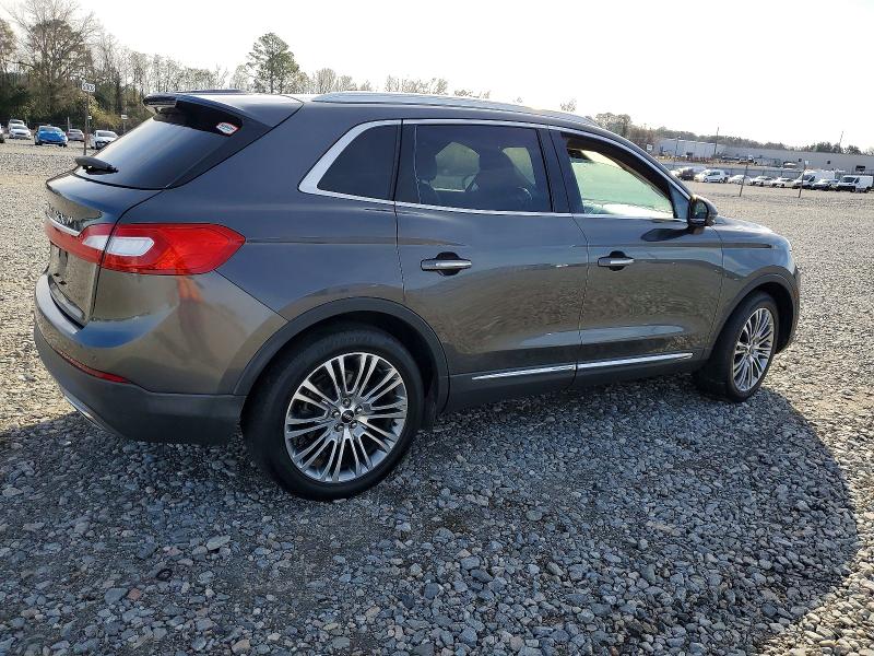 Photo 3 from auction – 2017 LINCOLN MKX with VIN 2LMPJ6LR4HBL44403