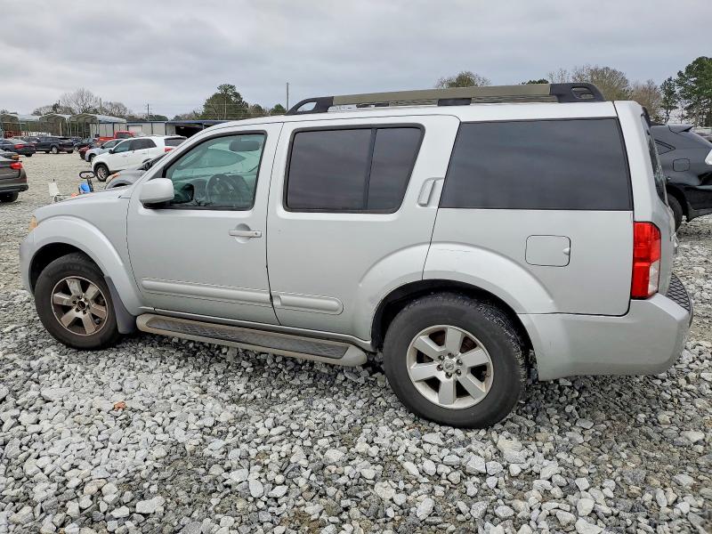 Photo 2 from auction – 2012 NISSAN PATHFINDER with VIN 5N1AR1NN5CC617817