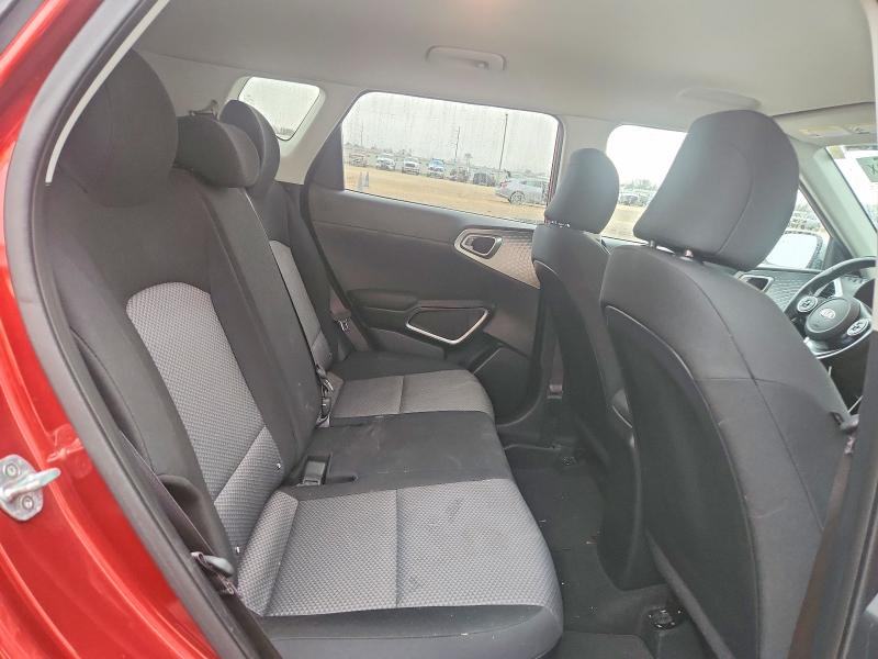 Photo 10 from auction – 2021 KIA SOUL LX with VIN KNDJ23AU9M7143432