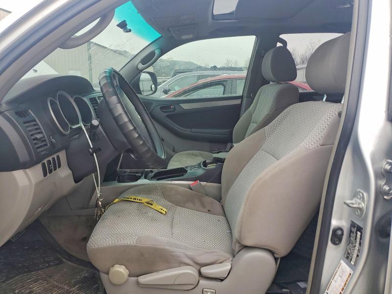 Photo 7 from auction – 2006 TOYOTA 4RUNNER SR with VIN JTEBU14R060081534
