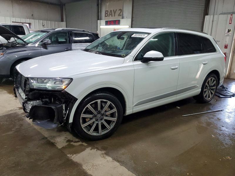 AUDI Q7 PRESTIG 2018 with VIN WA1VAAF72JD026441 - Photo from auction