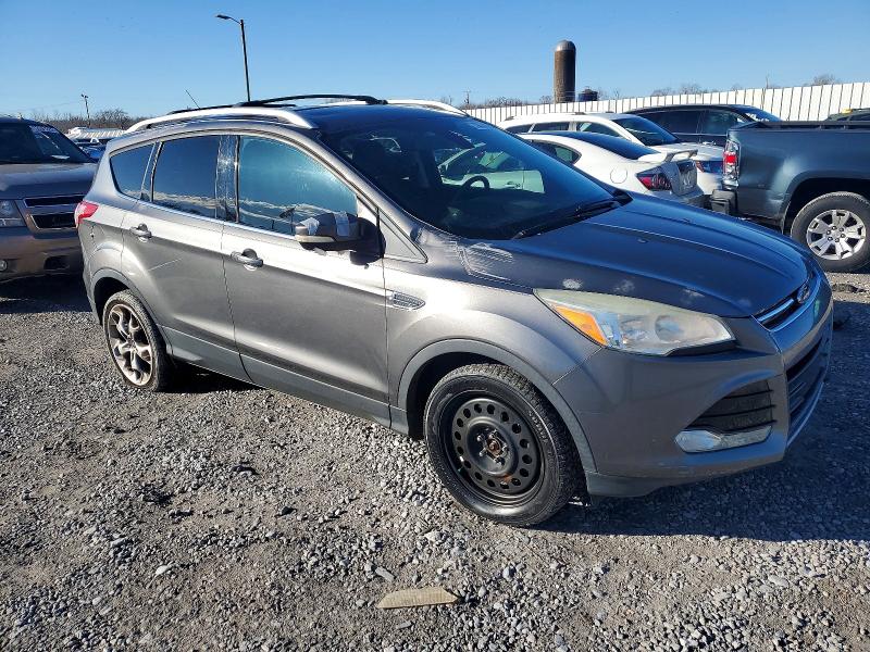 Photo 4 from auction – 2014 FORD ESCAPE with VIN 1FMCU0J98EUB92469