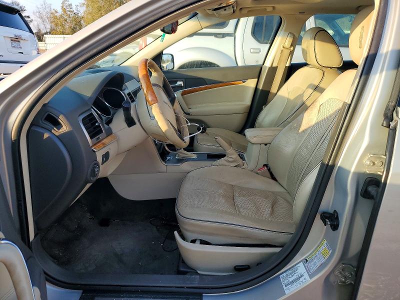 Photo 7 from auction – 2010 LINCOLN MKZ with VIN 3LNHL2GC6AR650549