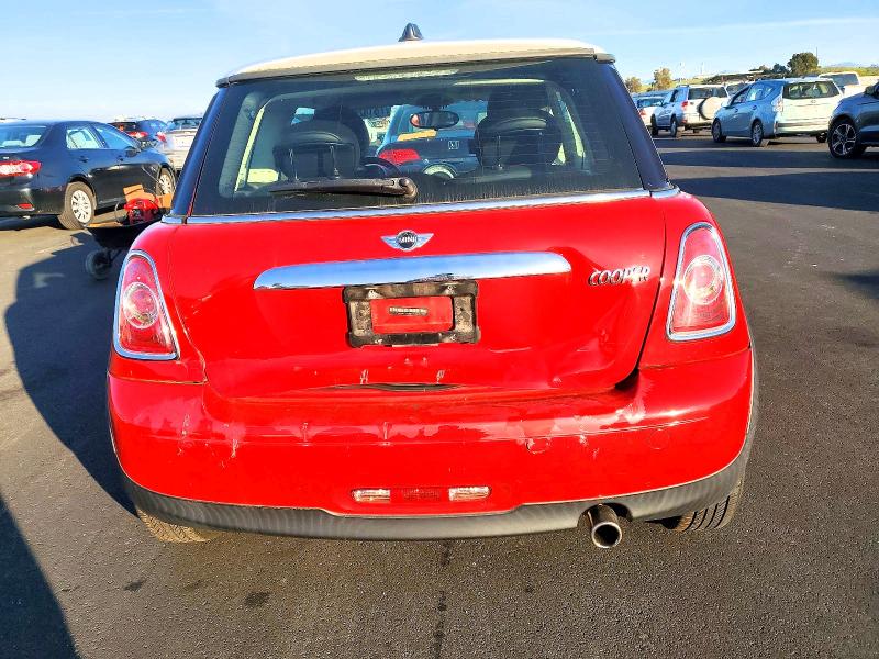 Photo 6 from auction – 2012 MINI COOPER with VIN WMWSU3C50CT541619