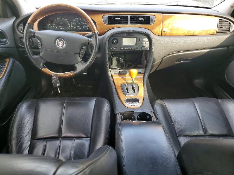 Photo 8 from auction – 2003 JAGUAR S-TYPE with VIN SAJEA01T93FM57372