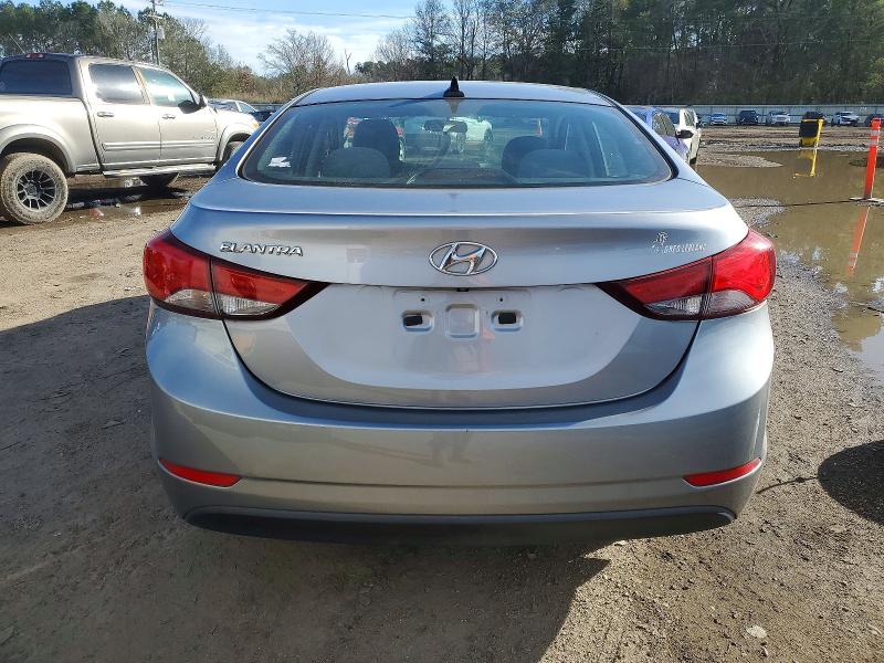 Photo 6 from auction – 2016 HYUNDAI ELANTRA with VIN 5NPDH4AE7GH659685
