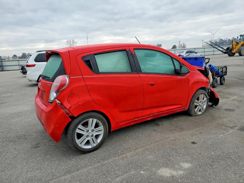 Фото 3 с аукциона – 2014 CHEVROLET SPARK 1LT с VIN KL8CD6S95EC520287