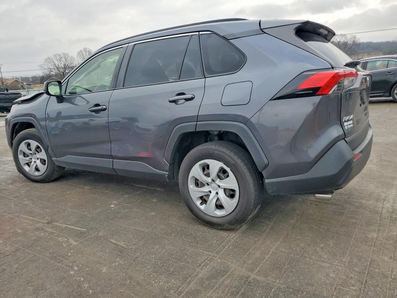 Photo 2 from auction – 2019 TOYOTA RAV4 LE with VIN JTMH1RFV8KD038076