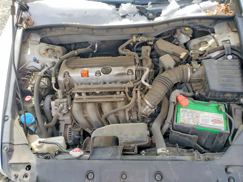 Photo 11 from auction – 2011 HONDA ACCORD LX with VIN 1HGCP2F33BA013930