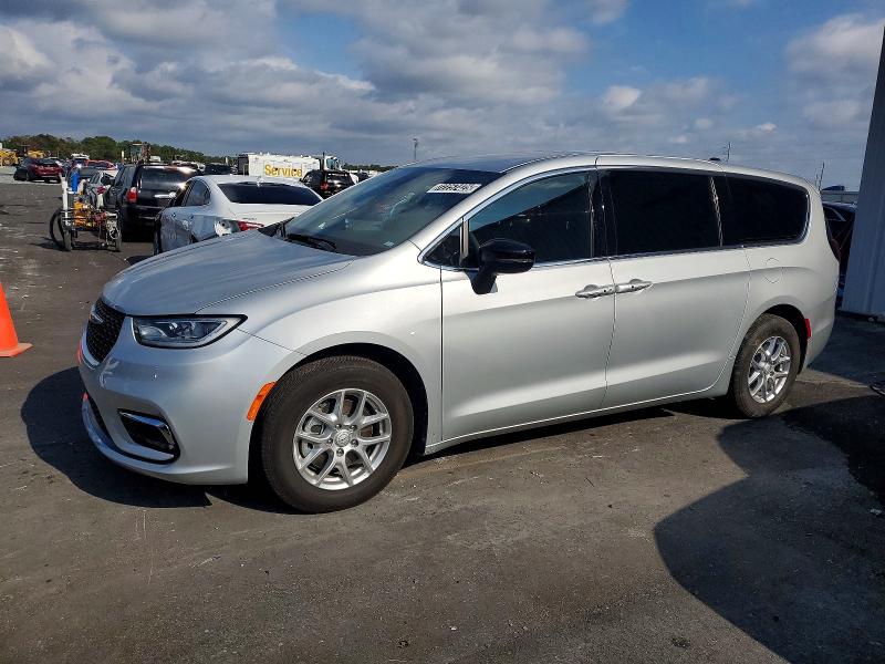 CHRYSLER PACIFICA S 2026 with VIN 2C4RC1BG4TR191995 - Photo from auction