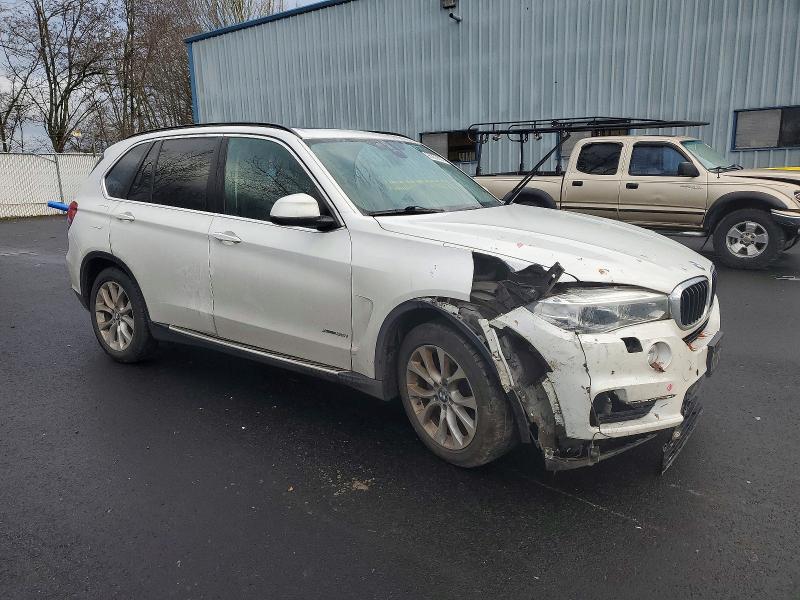 Photo 4 from auction – 2016 BMW X5 XDRIVE3 with VIN 5UXKR0C5XG0S88995