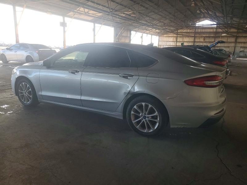 Photo 2 from auction – 2019 FORD FUSION with VIN 3FA6P0HD4KR104223