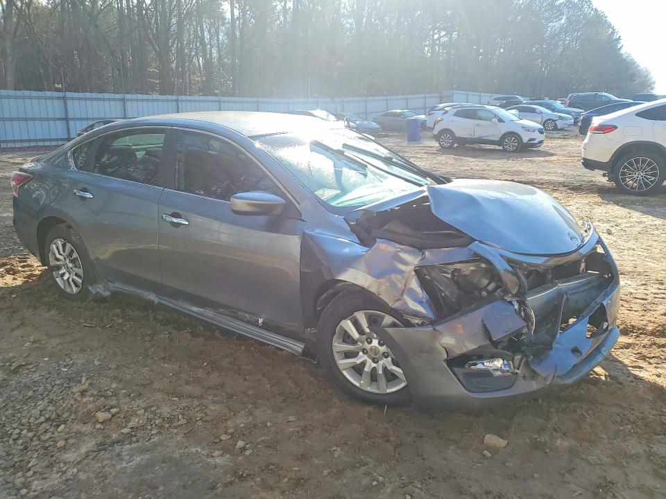 Photo 4 from auction – 2015 NISSAN ALTIMA with VIN 1N4AL3APXFC470705