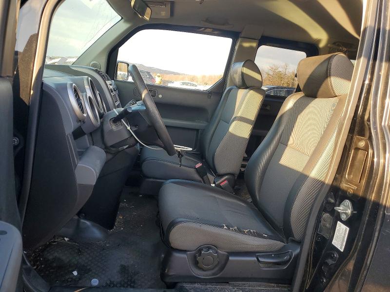 Photo 7 from auction – 2005 HONDA ELEMENT LX with VIN 5J6YH28355L027765