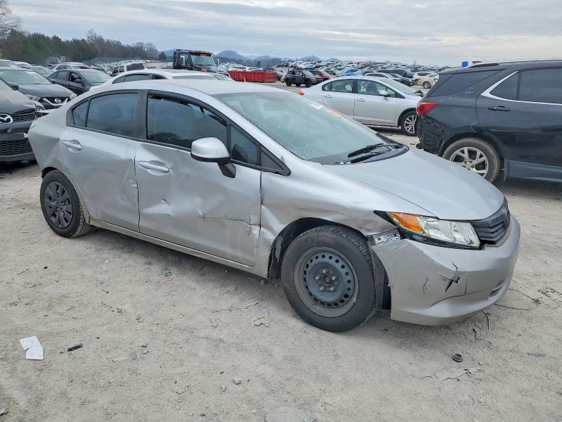 Photo 4 from auction – 2012 HONDA CIVIC LX with VIN 19XFB2F53CE067500