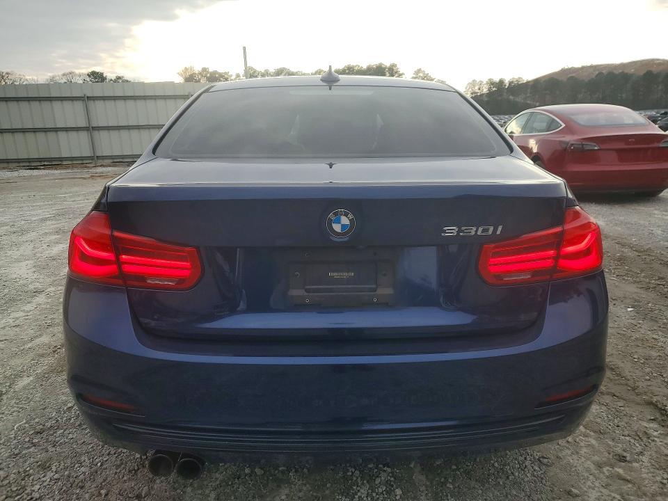 Photo 6 from auction – 2018 BMW 330 with VIN WBA8B9C53JEE81715